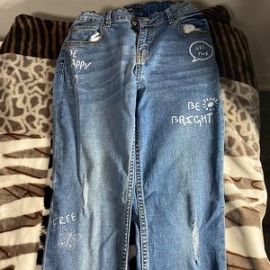 Butterfly Mimi ripped pants